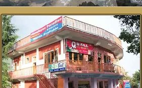 Hotel Himalayan Paradise 3*